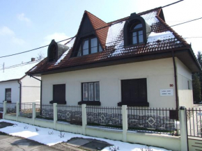 Отель Révész Vendégház  Харкань